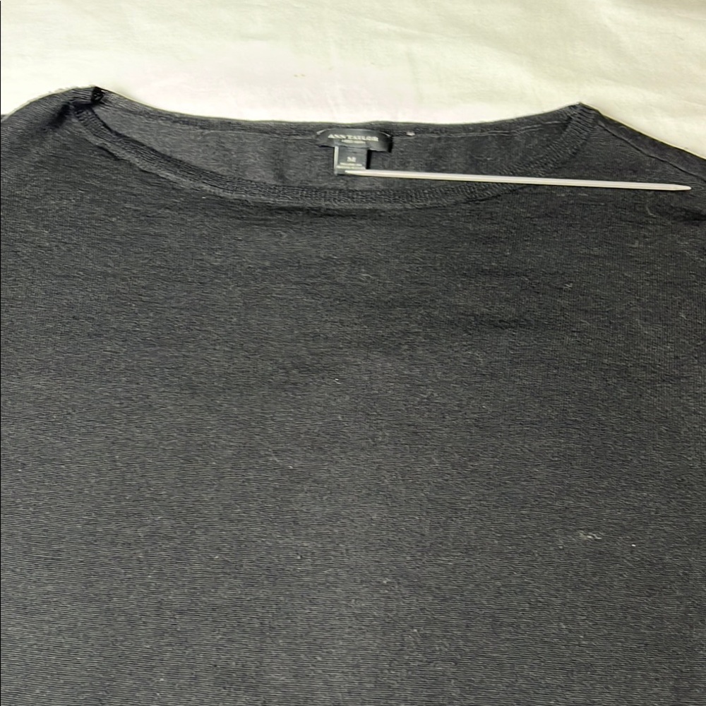Ann Taylor knit short sleeve sweater, size M % Merino Wool . Great for layering